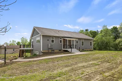 10 Aqua St, Lanesborough, MA 01237 - Photo 10