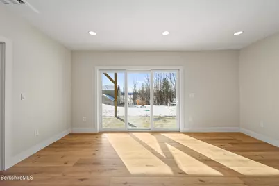 10 Aqua St, Lanesborough, MA 01237 - Photo 38