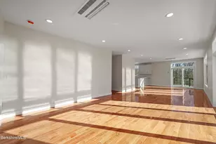 10 Aqua St, Lanesborough, MA 01237 - Photo 10