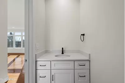 10 Aqua St, Lanesborough, MA 01237 - Photo 26