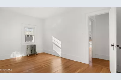 121 Edward Ave, Pittsfield, MA 01201 - Photo 14