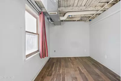 1 Clarkson Ave, Pittsfield, MA 01201 - Photo 30