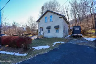 66 Lyman St, North Adams, MA 01247 - Photo 2