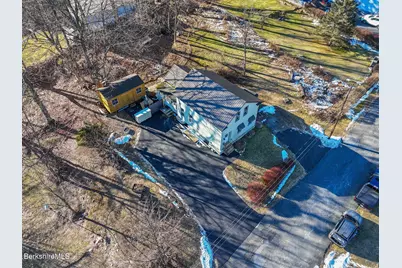 66 Lyman St, North Adams, MA 01247 - Photo 22