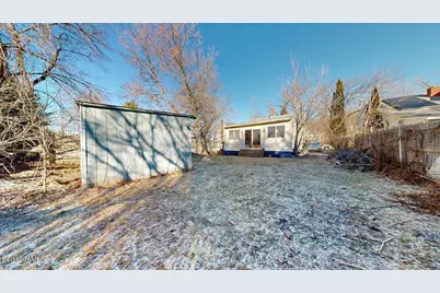 28 Mill St, North Adams, MA 01247 - Photo 4