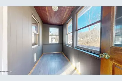 28 Mill St, North Adams, MA 01247 - Photo 6