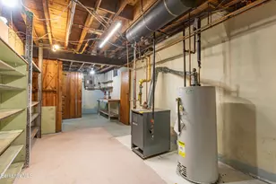 10 Marlboro Dr, Pittsfield, MA 01201 - Photo 26