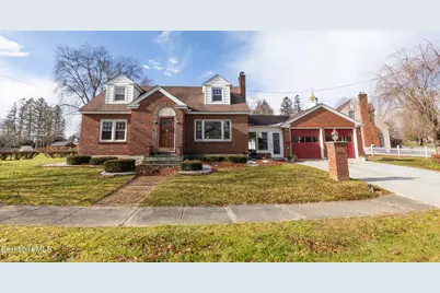 10 Marlboro Dr, Pittsfield, MA 01201 - Photo 1