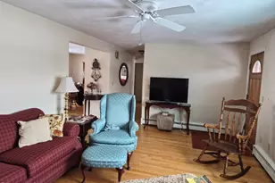 18 Bieniek Ave, Adams, MA 01220 - Photo 8