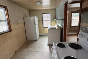 104 Belden St, Williamstown, MA 01267 - Photo 4