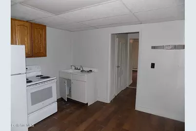 286 Walnut St, North Adams, MA 01247 - Photo 16