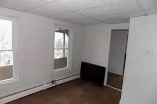 286 Walnut St, North Adams, MA 01247 - Photo 18