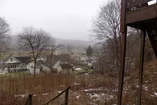 286 Walnut St, North Adams, MA 01247 - Photo 24