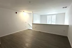 235 East St, Pittsfield, MA 01201 - Photo 8