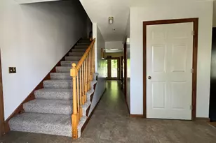 215 Partridge Rd, Pittsfield, MA 01201 - Photo 10