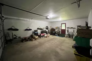 215 Partridge Rd, Pittsfield, MA 01201 - Photo 38