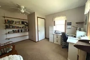 215 Partridge Rd, Pittsfield, MA 01201 - Photo 28