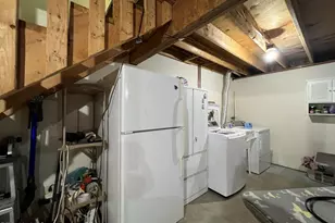 215 Partridge Rd, Pittsfield, MA 01201 - Photo 34