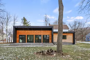 87 Maple St, Williamstown, MA 01267 - Photo 34