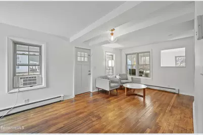 87 Maple St, Williamstown, MA 01267 - Photo 22