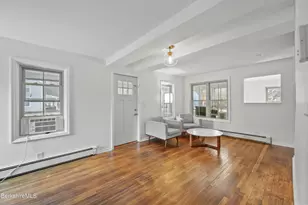 87 Maple St, Williamstown, MA 01267 - Photo 22