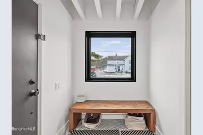 87 Maple St, Williamstown, MA 01267 - Photo 4