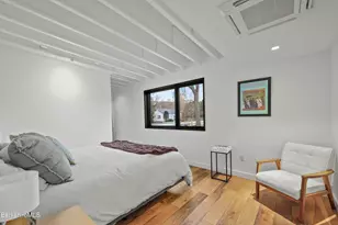 87 Maple St, Williamstown, MA 01267 - Photo 16