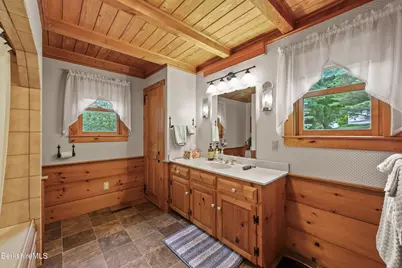 135 East St, Lee, MA 01238 - Photo 26