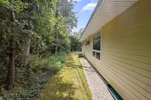 34 Jerome Dr, Williamstown, MA 01267 - Photo 46