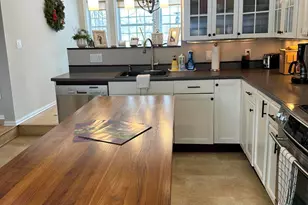 43 Chapman Rd, Pittsfield, MA 01201 - Photo 8