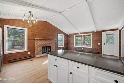 859 Moberg Rd, Becket, MA 01223 - Photo 4
