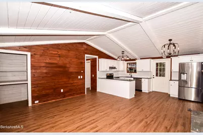 859 Moberg Rd, Becket, MA 01223 - Photo 4