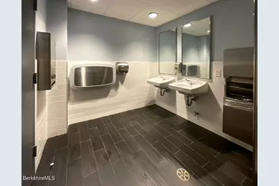 34 Bridge St, Great Barrington, MA 01230 - Photo 28