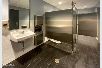 34 Bridge St, Great Barrington, MA 01230 - Photo 32