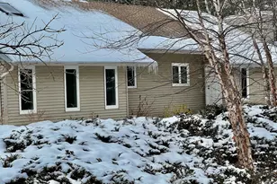 15 Wexford Ct, Lenox, MA 01240 - Photo 1