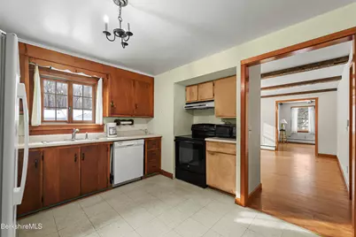 24 Pleasantview Dr, Dalton, MA 01226 - Photo 12