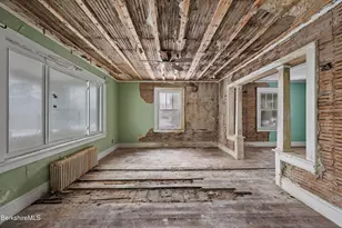 21 Ensign Ave, Pittsfield, MA 01201 - Photo 12