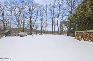 86 Winesap Rd, Pittsfield, MA 01201 - Photo 16