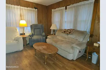 269 Second St, Pittsfield, MA 01201 - Photo 8