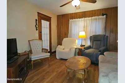 269 Second St, Pittsfield, MA 01201 - Photo 8