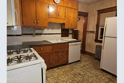 269 Second St, Pittsfield, MA 01201 - Photo 18