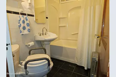 269 Second St, Pittsfield, MA 01201 - Photo 26