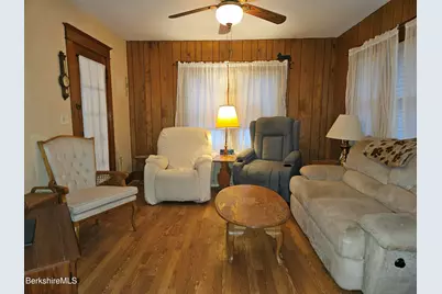 269 Second St, Pittsfield, MA 01201 - Photo 6