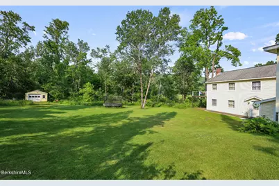 108 Berkshire Dr, Williamstown, MA 01267 - Photo 54