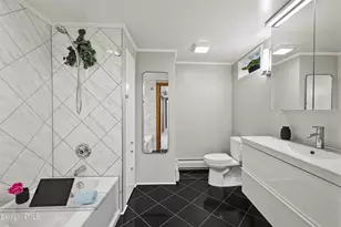 108 Berkshire Dr, Williamstown, MA 01267 - Photo 32