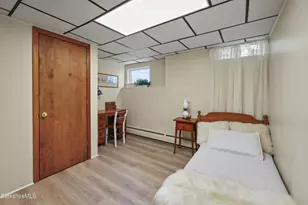 108 Berkshire Dr, Williamstown, MA 01267 - Photo 30