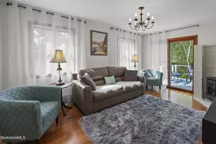 108 Berkshire Dr, Williamstown, MA 01267 - Photo 12