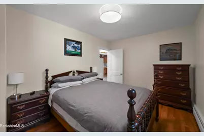 108 Berkshire Dr, Williamstown, MA 01267 - Photo 34