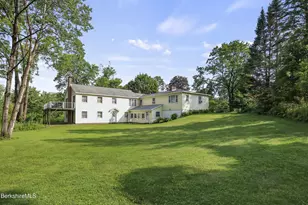 108 Berkshire Dr, Williamstown, MA 01267 - Photo 40