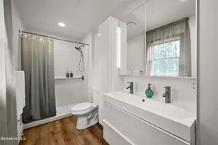 108 Berkshire Dr, Williamstown, MA 01267 - Photo 20